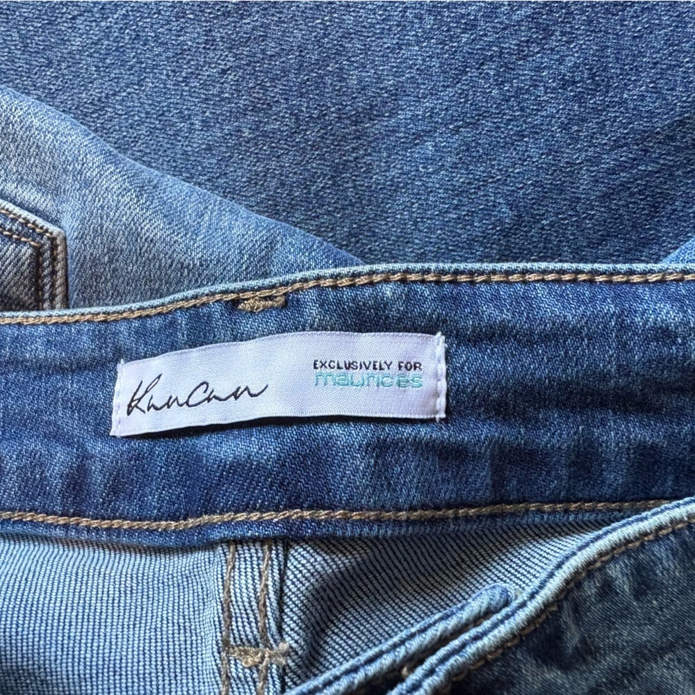 Kancan mid rise straight leg medium wash distressed jeans pants 22x30 plus size - Picture 7 of 8